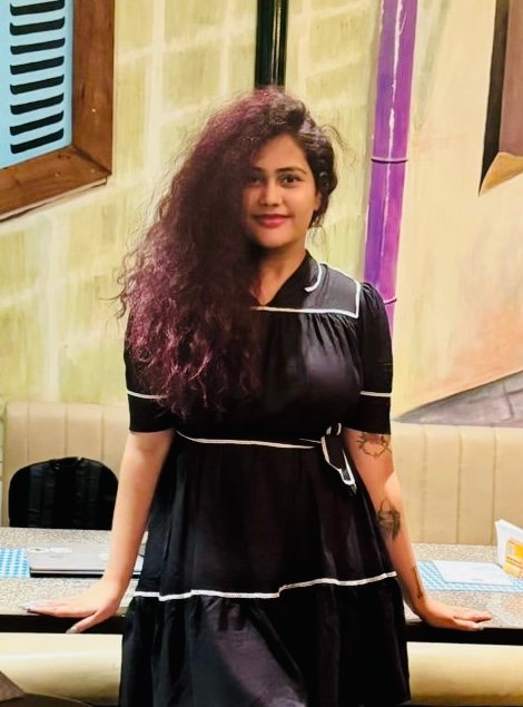 Noida girl COV261